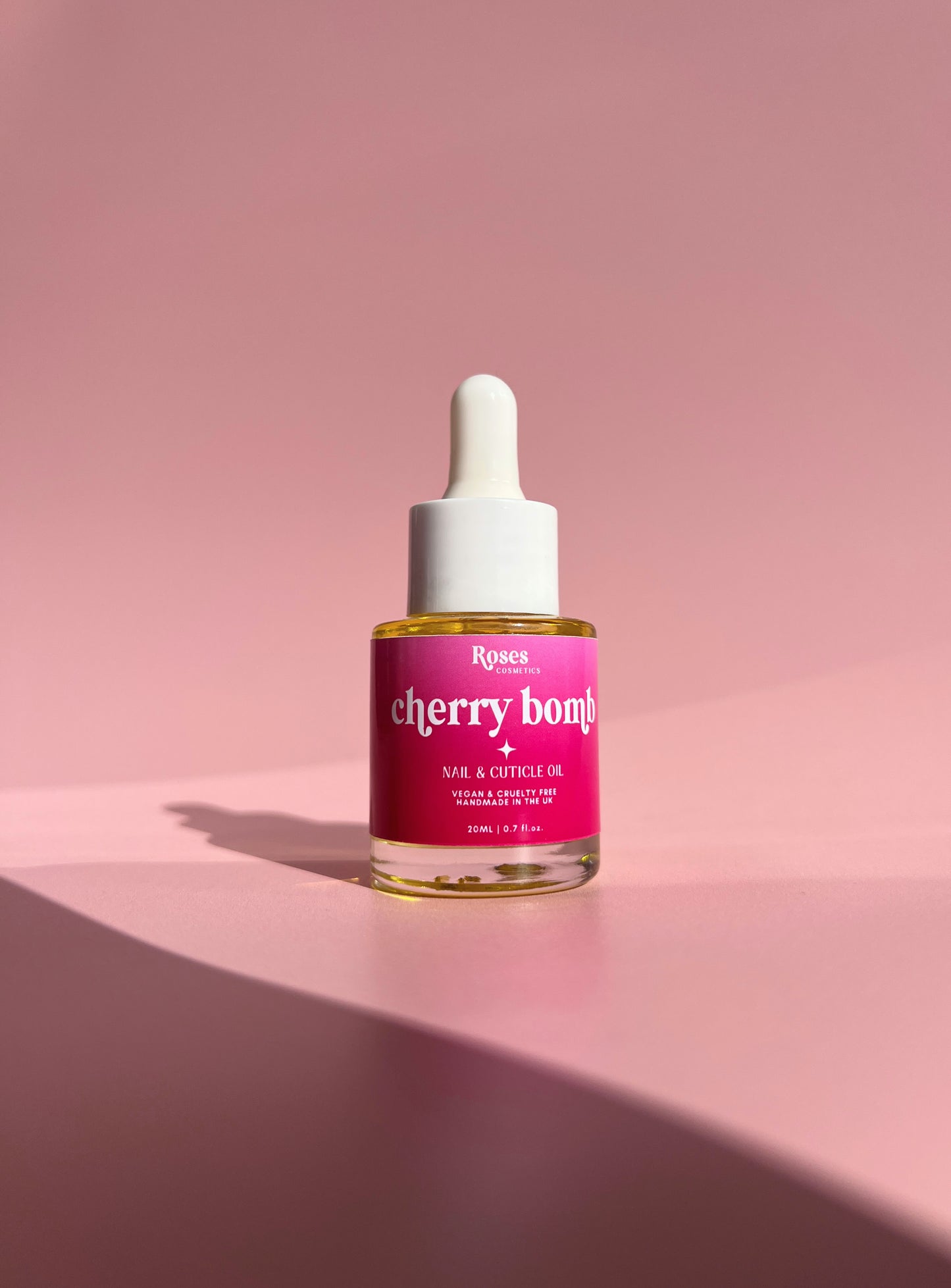 CUTICLE OIL BOTTLE